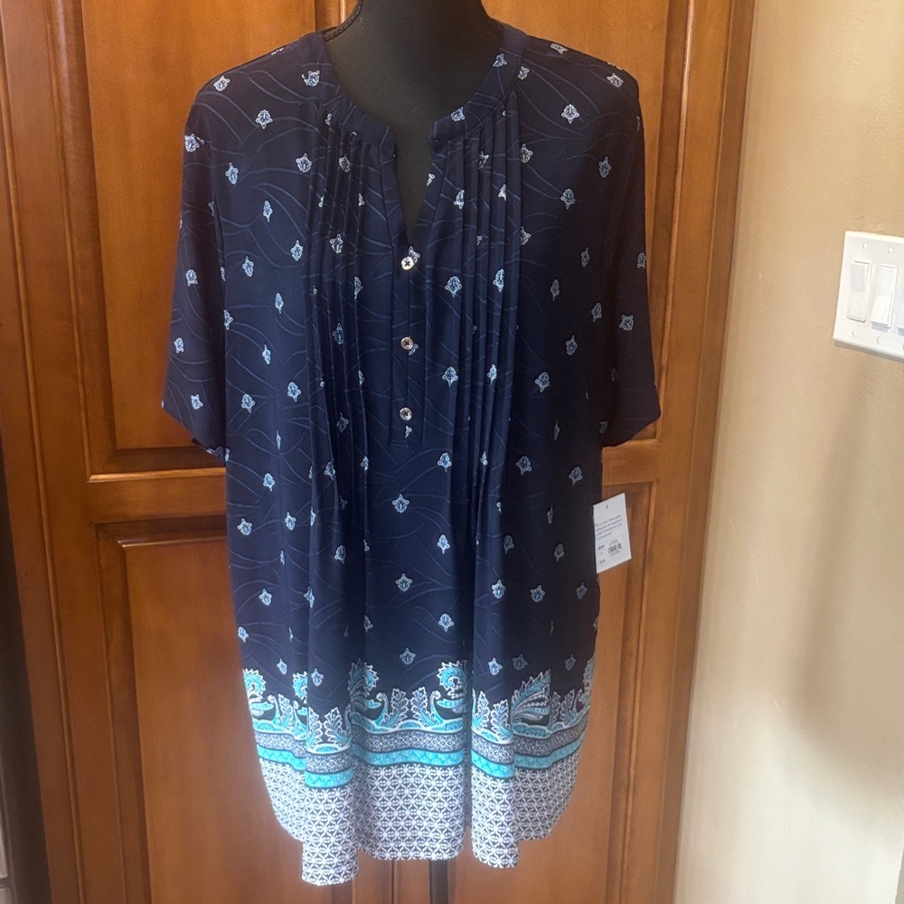 croft & barrow Navy Tunic with Aqua Border and Pintuck Front